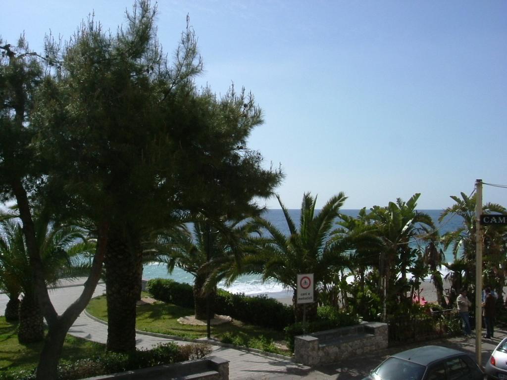 Taormina Beach House Mazzeo Εξωτερικό φωτογραφία
